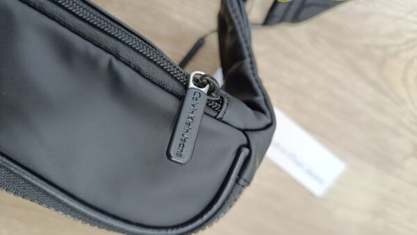 Riñonera Calvin Klein Logo CK Jeans G5 - Image 3