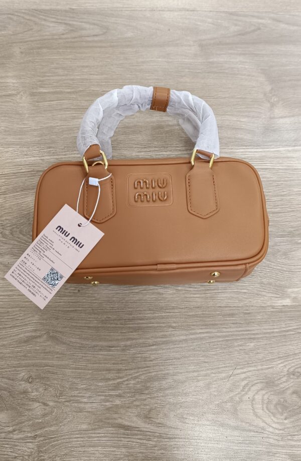 Cartera - Bolso de Mano Miu Miu MMCamel001 G5