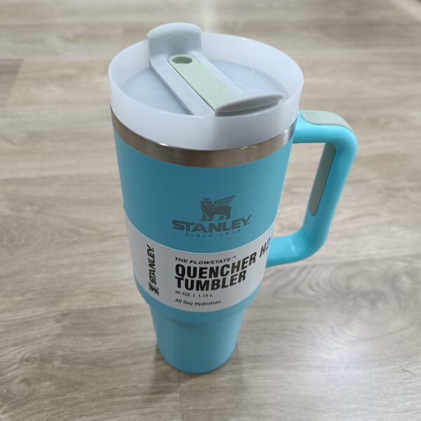 Stanley Quencher Tumbler H2.0 1.2 Litros Celeste