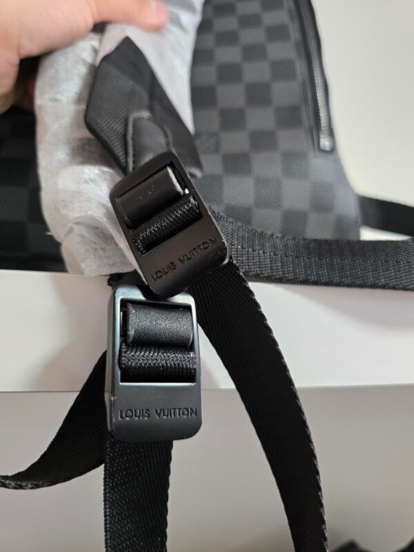 Mochila Louis Vuitton - Image 6