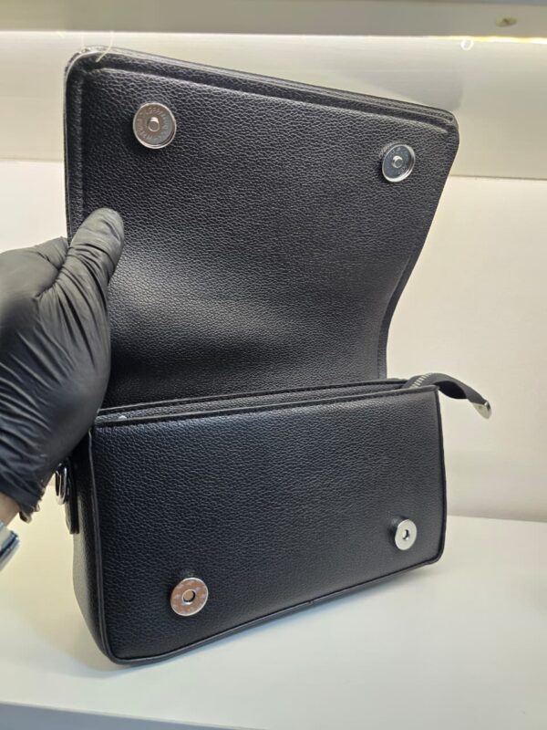 Handbag “The Mini Bag” de Marc Jacobs - Image 7