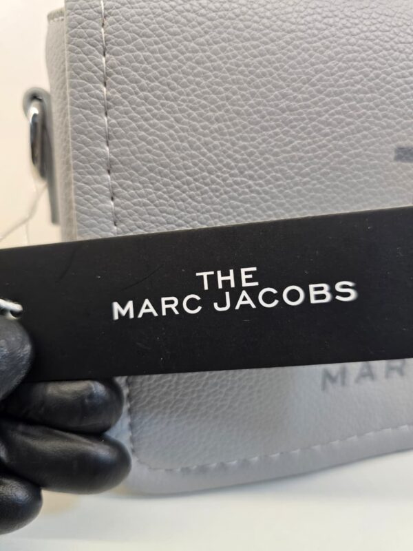Handbag “The Mini Bag” de Marc Jacobs - Image 6