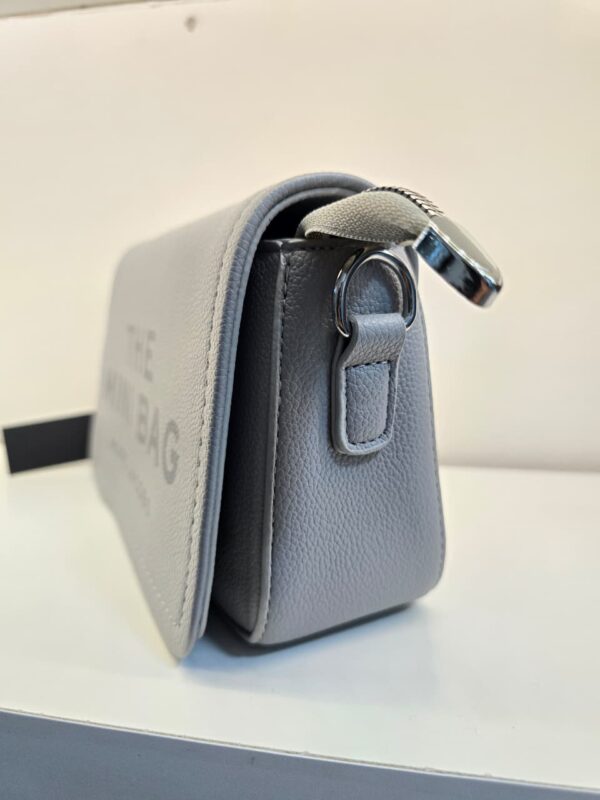 Handbag “The Mini Bag” de Marc Jacobs - Image 7