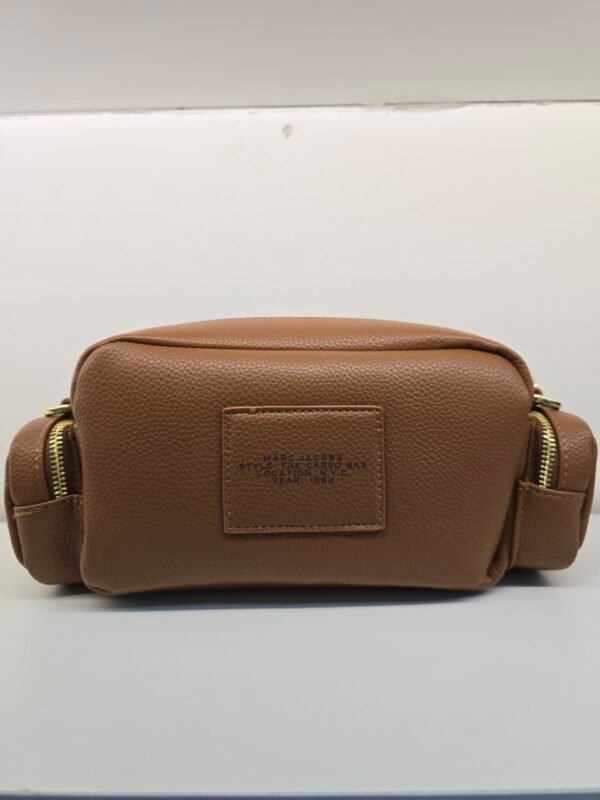 Bolso “The Cargo Bag” de Marc Jacobs - Image 9