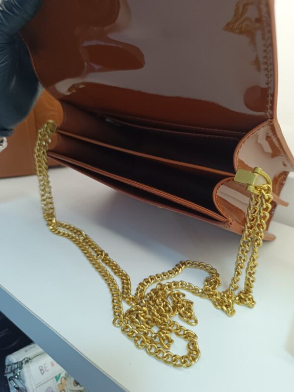 Clutch de Charol Handbag – Yves Saint Laurent - Image 3