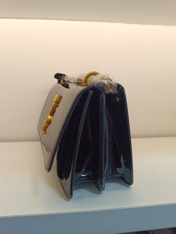 Clutch de Charol Handbag – Yves Saint Laurent - Image 4