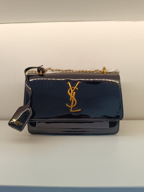 Clutch de Charol Handbag – Yves Saint Laurent - Image 5